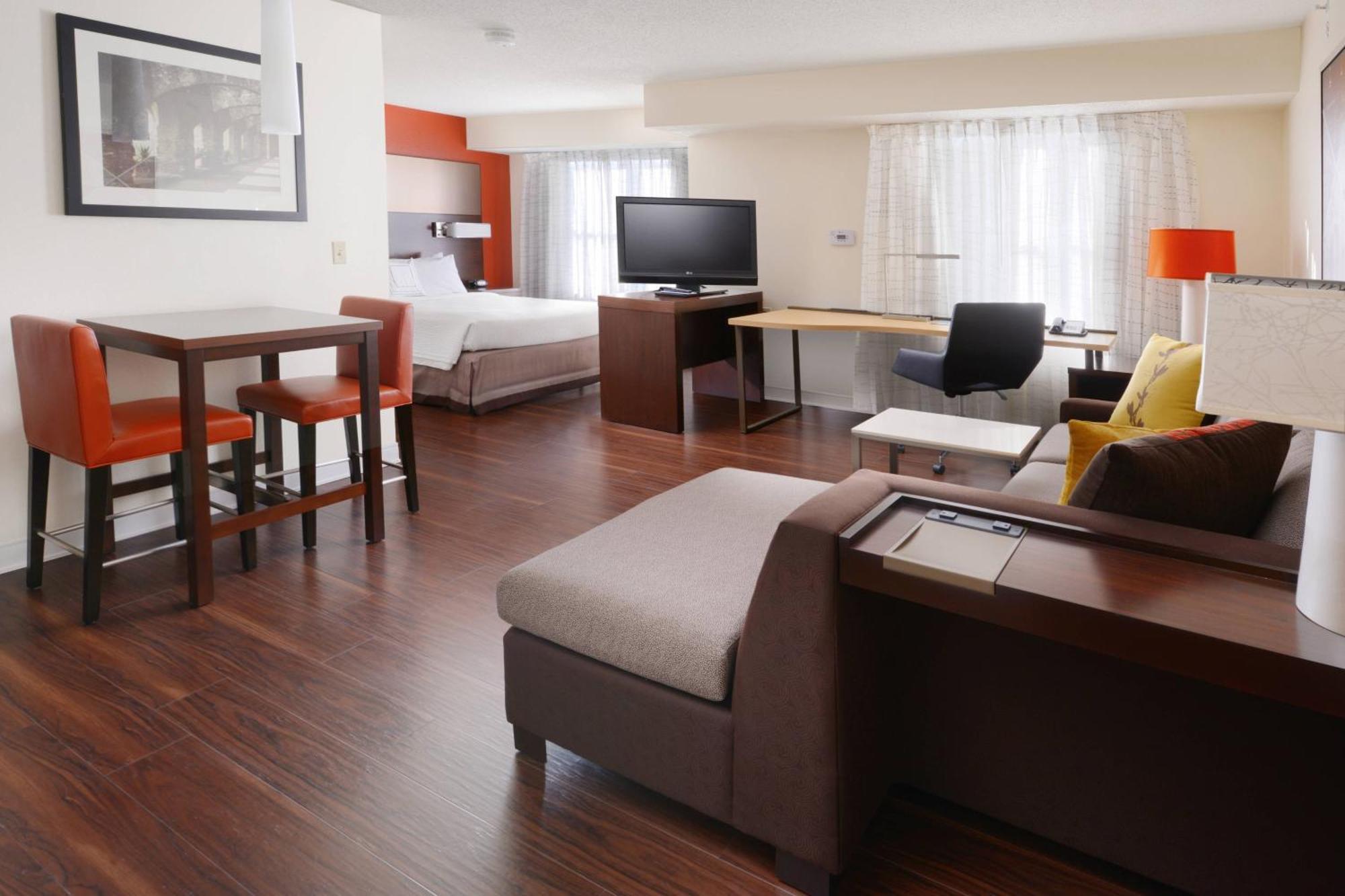 Residence Inn By Marriott San Antonio Airport/Alamo Heights Exterior photo