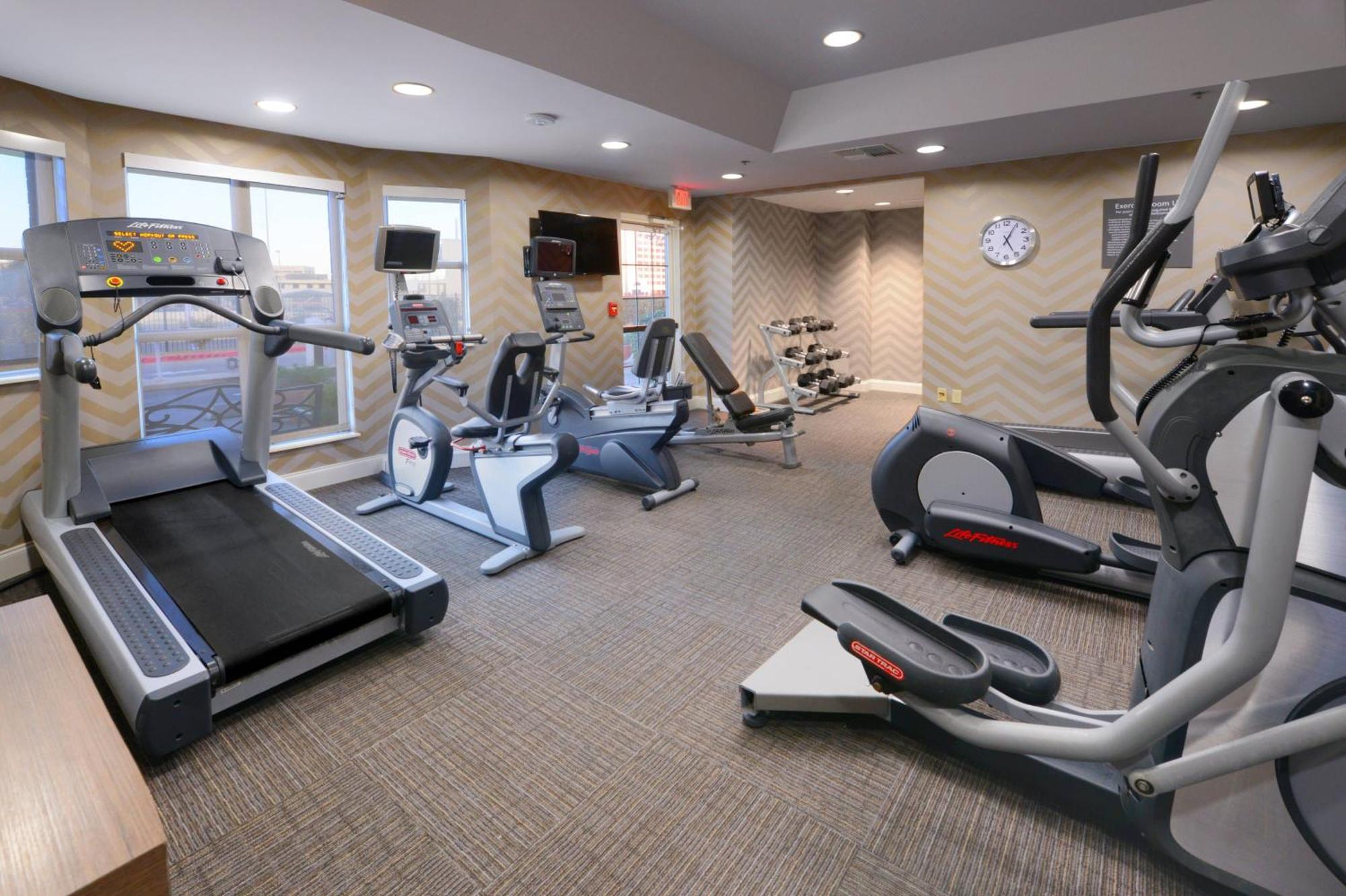 Residence Inn By Marriott San Antonio Airport/Alamo Heights Exterior photo