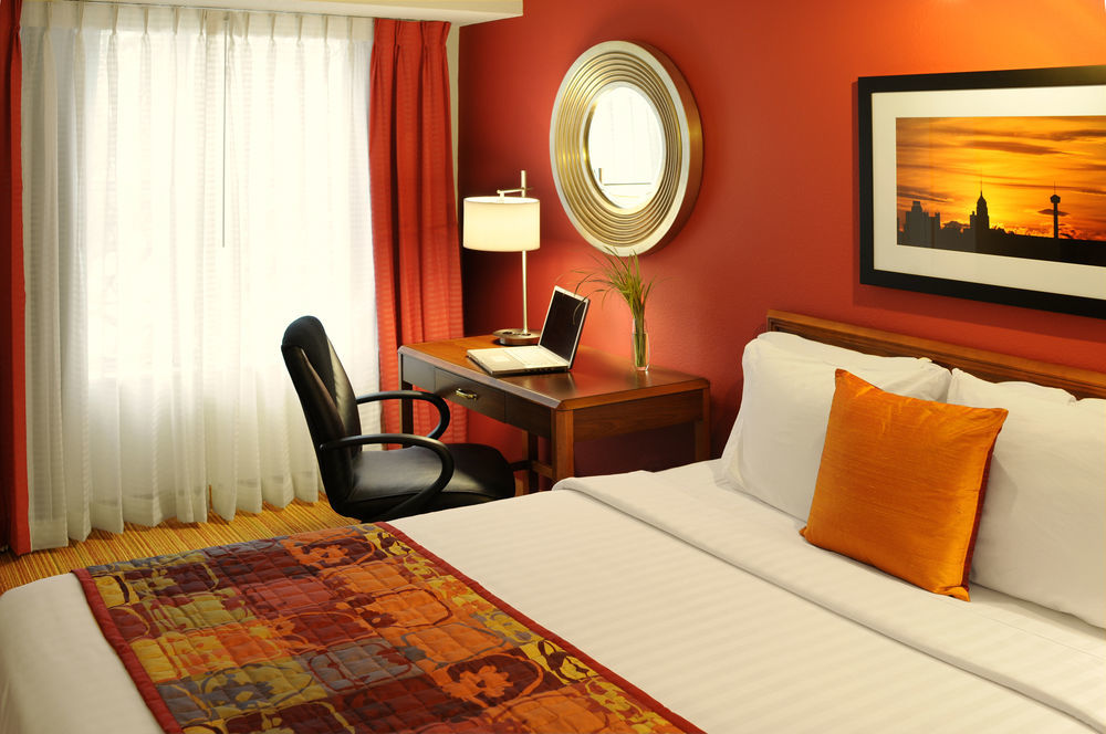 Residence Inn By Marriott San Antonio Airport/Alamo Heights Exterior photo