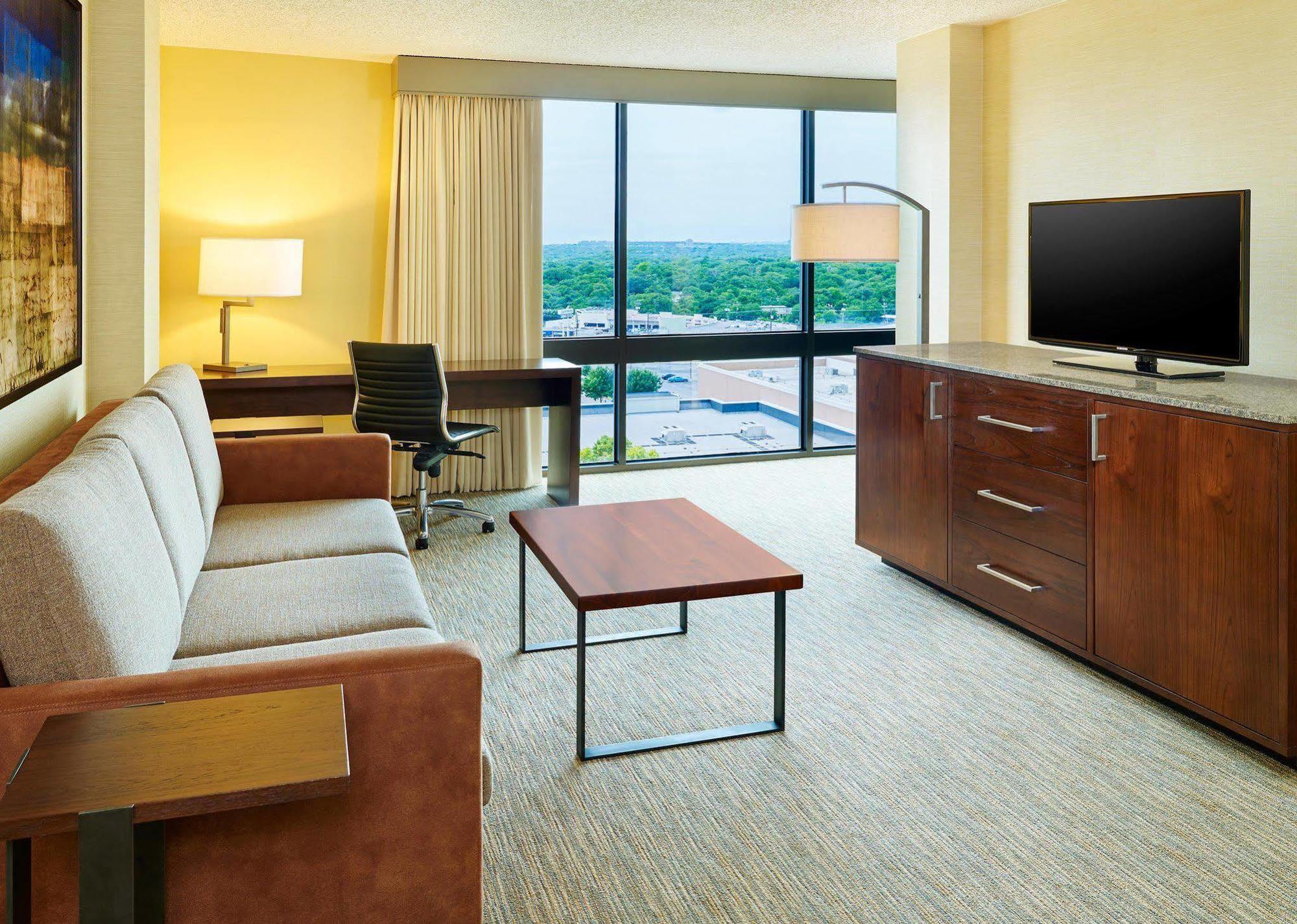 Residence Inn By Marriott San Antonio Airport/Alamo Heights Exterior photo