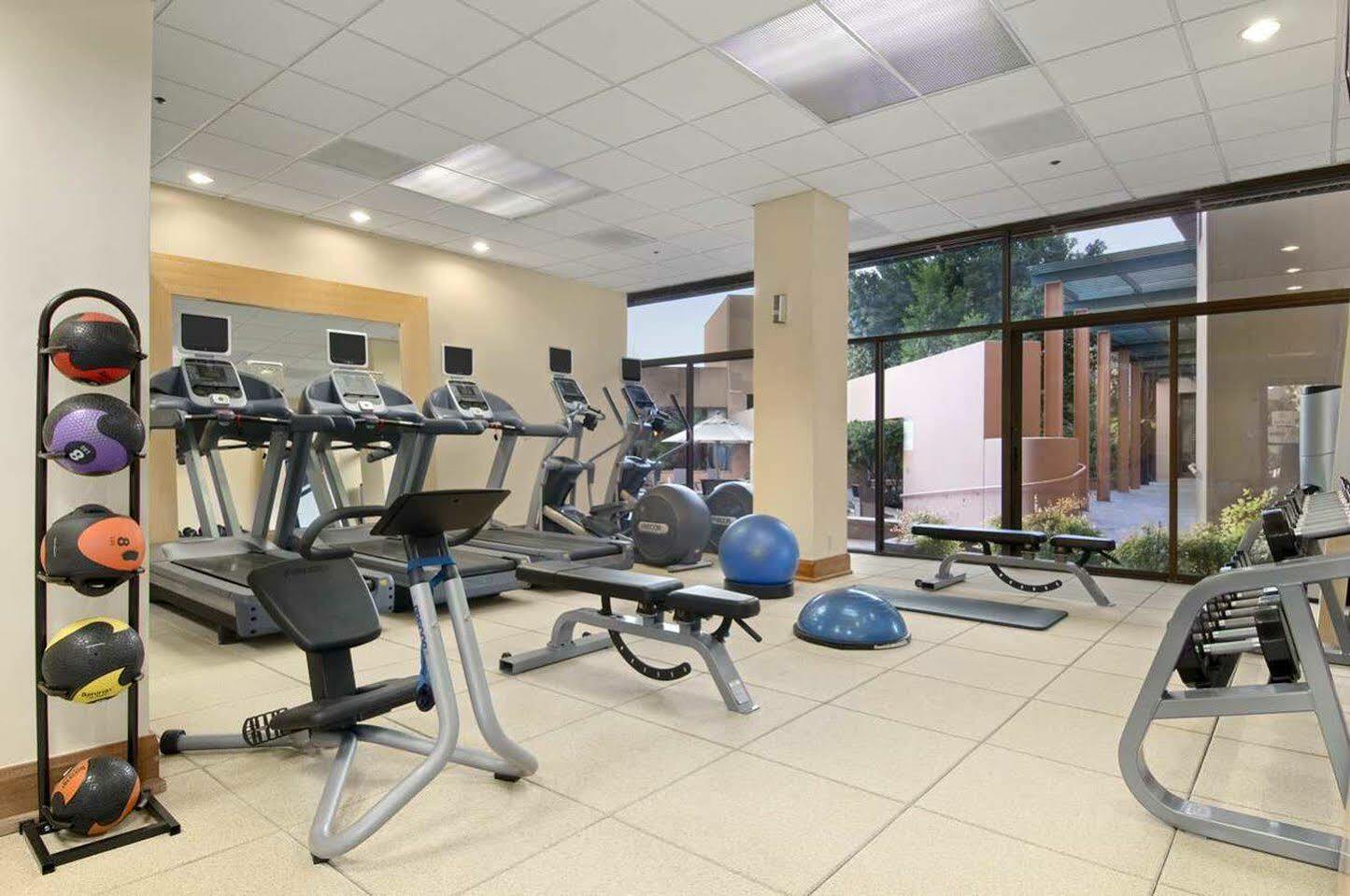 Residence Inn By Marriott San Antonio Airport/Alamo Heights Exterior photo